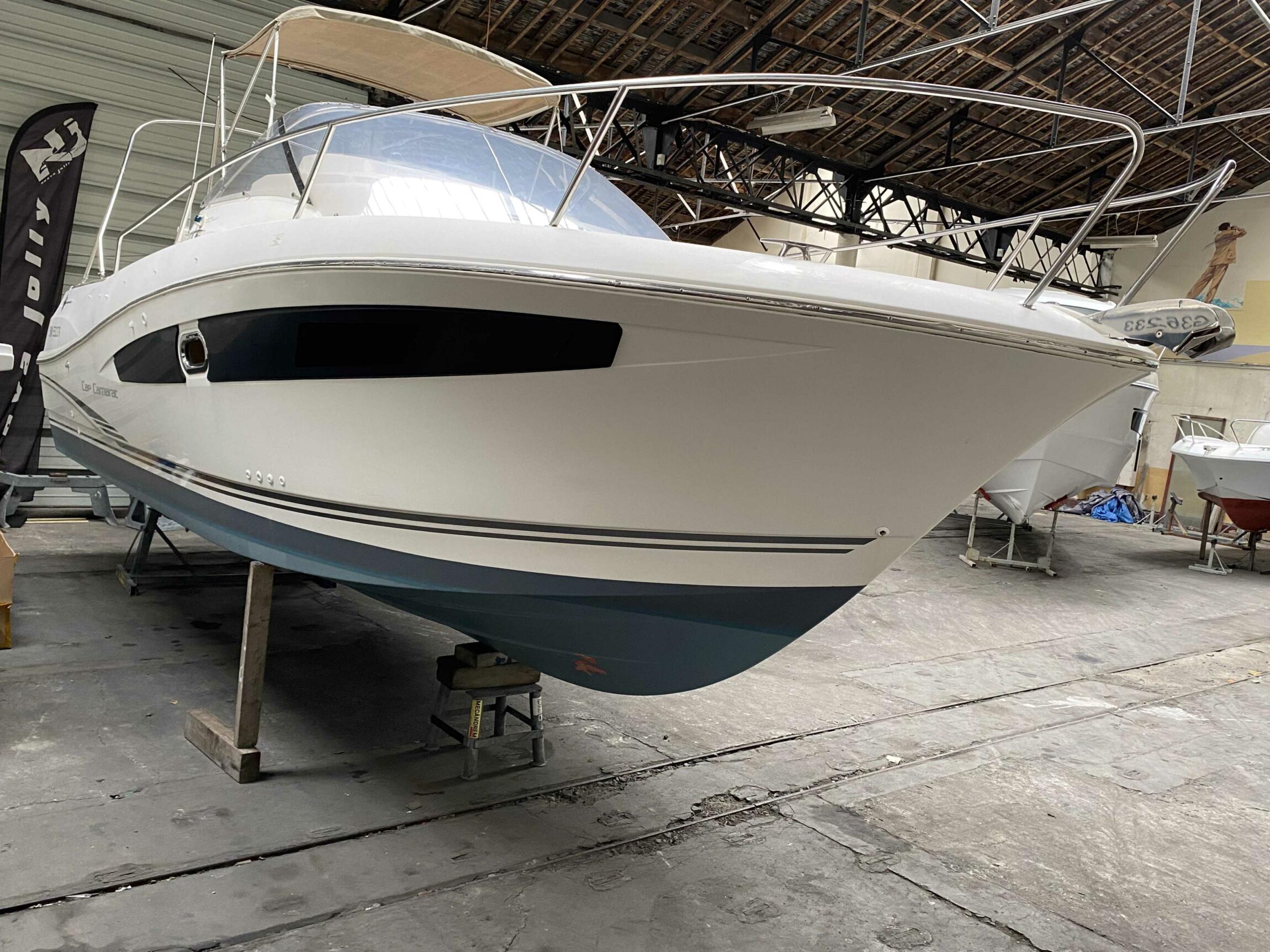 [572] photo nº 2 de CAP CAMARAT 8.5 WA